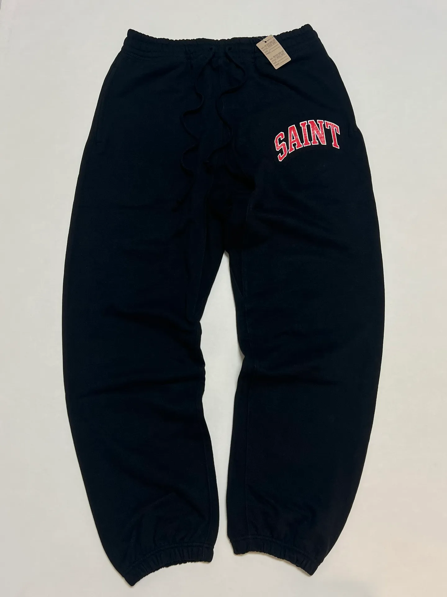 SAINT MICHAEL ARCH SAINT SET PANTS/BLACK The latest SAINT LOGO sweatpants, washed black/gray gray S-XL, custom woven and dyed, black surface and gray bottom fabric, same as the original version, original level straight cracking pulp, original cut and loose fit
